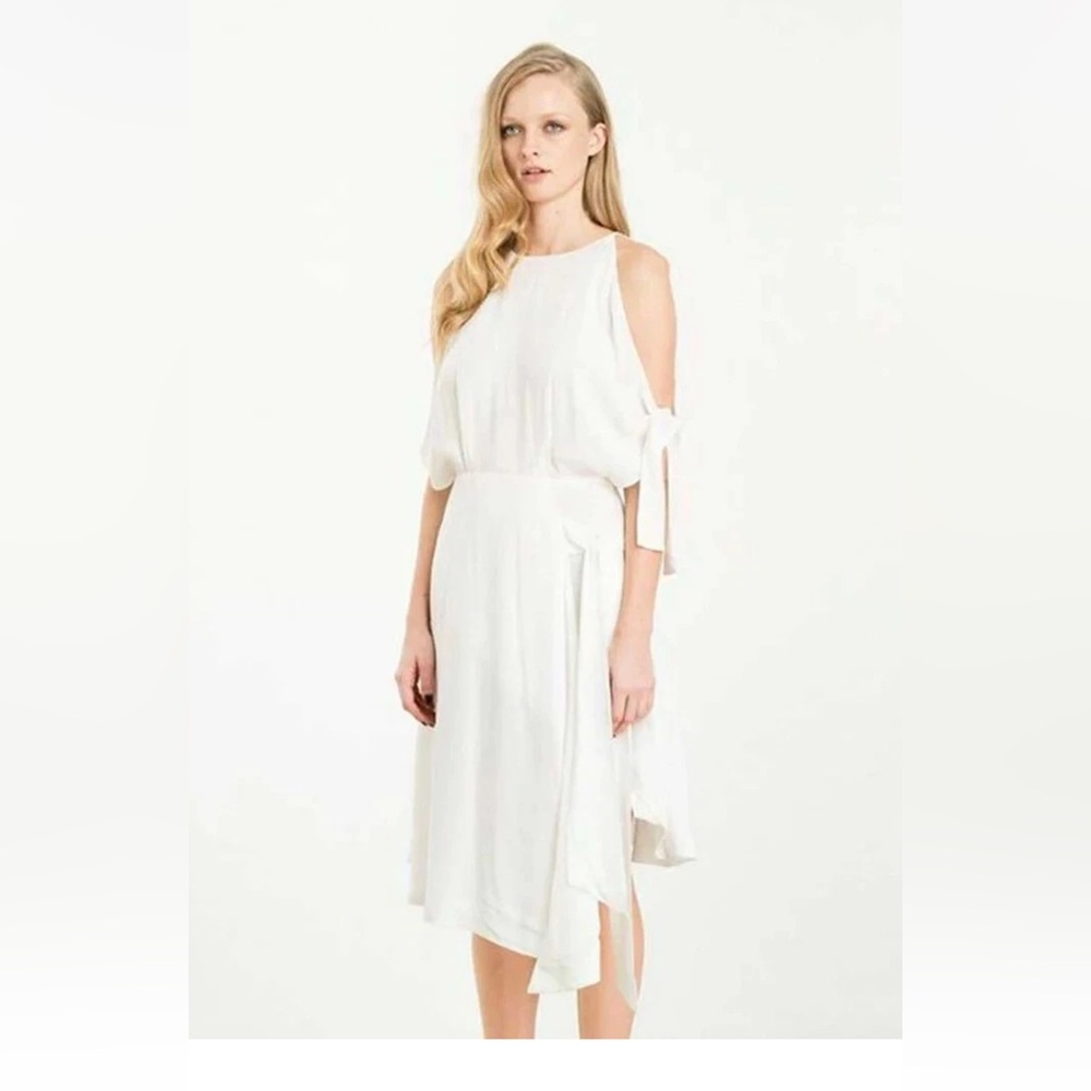 NWT ELLIATT CAPTIVATE COLD SHOULDER DRESS WHITE Sz Small